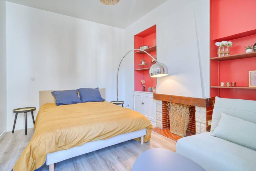 Studio Charmant Au Coeur Du Vieux Corbeil Corbeil-Essonnes Luaran gambar